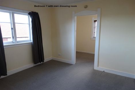 Photo of property in 16 Jasper Avenue, Mount Roskill, Auckland, 1041
