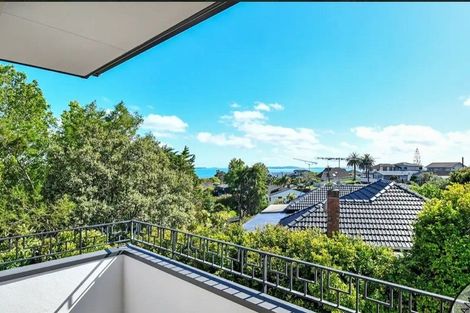 Photo of property in 90 Pah Road, Cockle Bay, Auckland, 2014