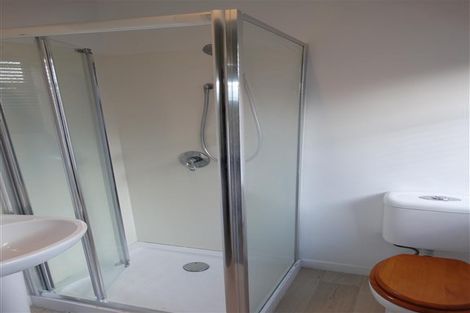 Photo of property in 16 Jasper Avenue, Mount Roskill, Auckland, 1041