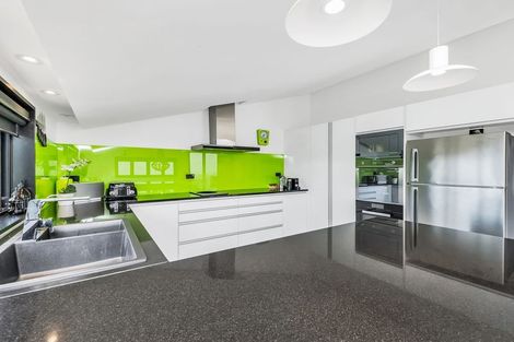 Photo of property in 21 Whareora Terrace, Cashmere, Christchurch, 8022