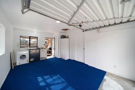 Photo of property in 10 Horlicks Place, Randwick Park, Auckland, 2105