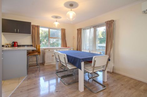 Photo of property in 40 Roberts Road, Glenfield, Auckland, 0629