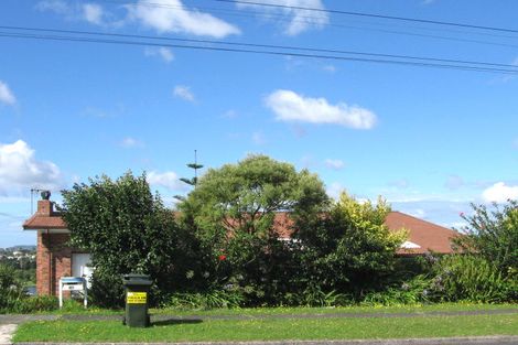 Photo of property in 89 Exmouth Road, Northcote, Auckland, 0627