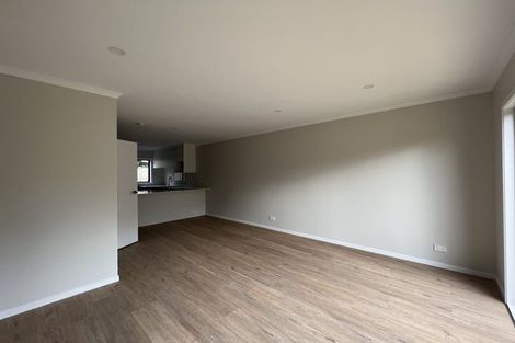 Photo of property in 2/125b Metcalfe Road, Ranui, Auckland, 0612