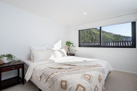 Photo of property in 24 Flynn Lane, Arrowtown, 9302