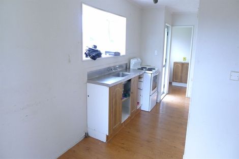 Photo of property in 28 Cedar Grove, Highbury, Palmerston North, 4412