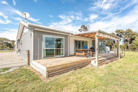 Photo of property in 1597 Turakina Valley Road, Marton, Whanganui, 4581