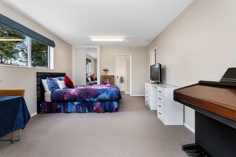 Photo of property in 36 Daniels Road, Redwood, Christchurch, 8051