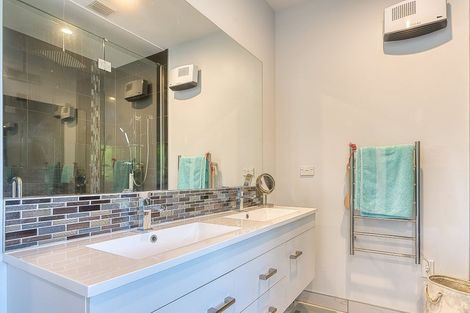 Photo of property in 91 Beach Road, Kakapotahi, Ross, 7885