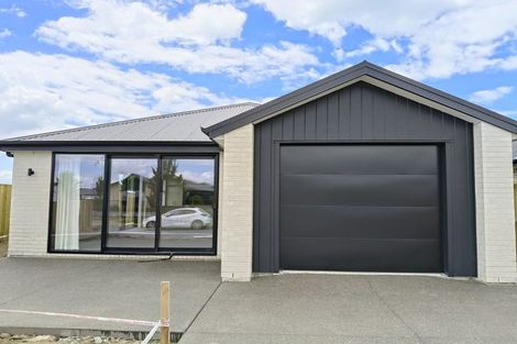 Photo of property in 38 Waituna Street, Pegasus, 7612