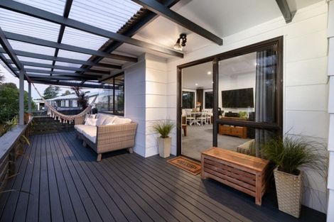 Photo of property in 4a Kimber Grove, Papamoa Beach, Papamoa, 3118