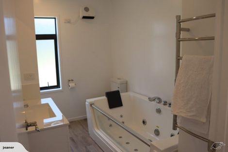 Photo of property in 2 Park Avenue Mews, Ohakune, 4625