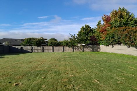 Photo of property in 19 Taranaki Drive, Woodend, 7610