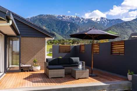 Photo of property in 53 Koura Bay Drive, Hapuku, Kaikoura, 7371
