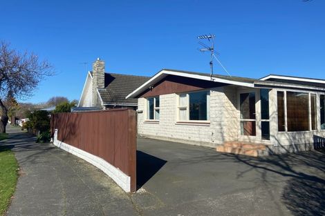 Photo of property in 1/15 Ashfield Place, Ilam, Christchurch, 8041