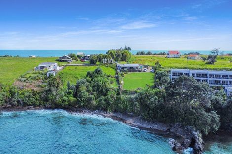 Photo of property in 1e Te Kaha Church Road, Te Kaha, Opotiki, 3199