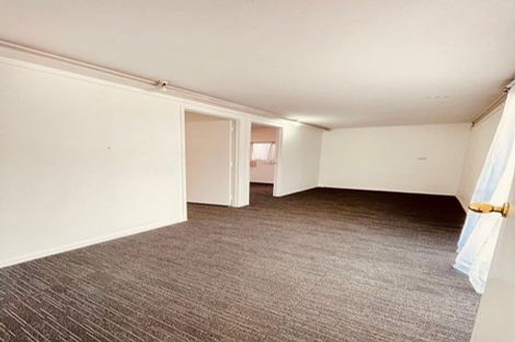 Photo of property in 24 Eastdale Road, Avondale, Auckland, 1026