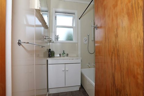 Photo of property in 9 Oriana Place, Highbury, Palmerston North, 4412