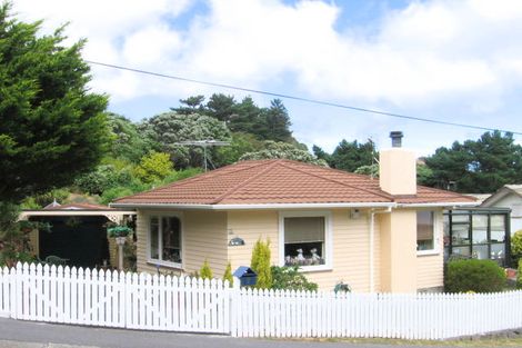 Photo of property in 7 Montreal Grove, Kingston, Wellington, 6021