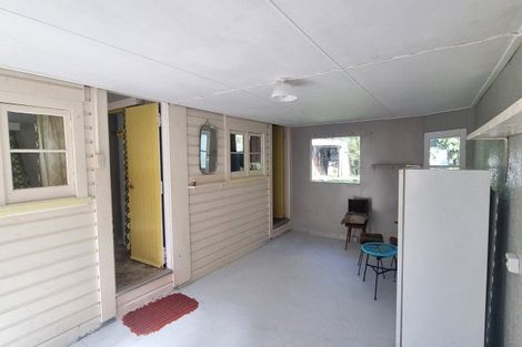 Photo of property in 100 Mcleavey Road, Ohau, Levin, 5570