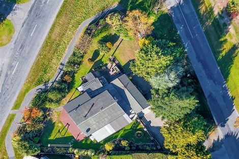 Photo of property in 15 Harewood Road, Oxford, 7430