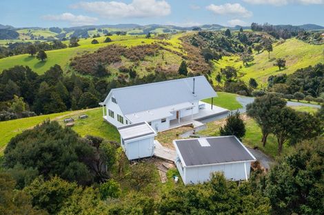 Photo of property in 169 Te Toiroa Road, Ngunguru, Whangarei, 0173