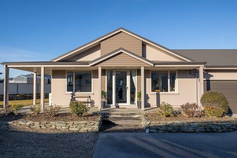 Photo of property in 12 Chandler Crescent, Clyde, 9330