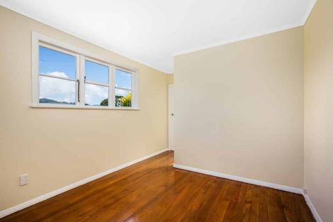 Photo of property in 19 Gloucester Street, Cannons Creek, Porirua, 5024