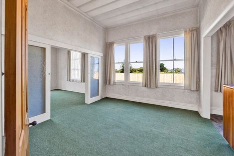 Photo of property in 6 Atea Place, Hawera, 4610