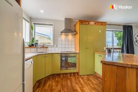 Photo of property in 38 Estuary Crescent, Fairfield, Dunedin, 9018