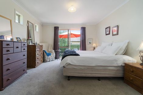 Photo of property in 11 Raabia Close, Parakai, 0830