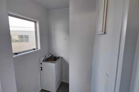 Photo of property in 43 Secretariat Place, Randwick Park, Auckland, 2105