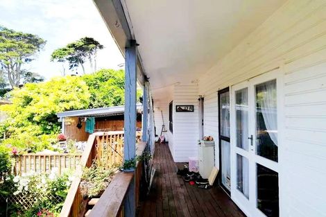 Photo of property in 17 Hurstbourn Priors, Goodwood Heights, Auckland, 2105