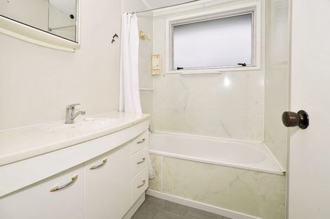 Photo of property in 213a Tuhikaramea Road, Dinsdale, Hamilton, 3204