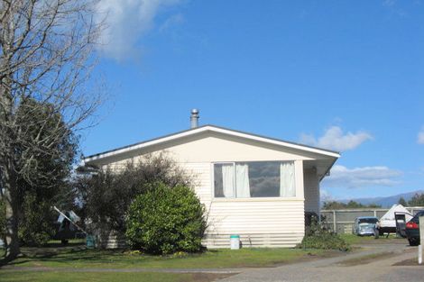 Photo of property in 27 Runuku Grove, Turangi, 3334