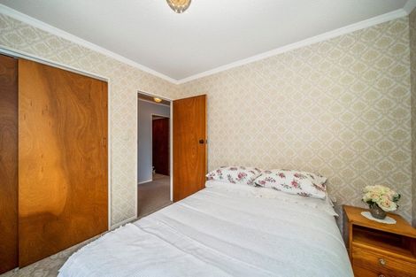 Photo of property in 98b Govett Avenue, Frankleigh Park, New Plymouth, 4310