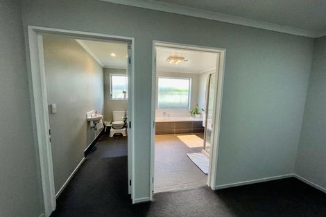 Photo of property in 51 Country Palms Drive, Halswell, Christchurch, 8025