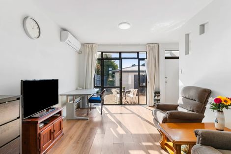 Photo of property in 34/2 Armoy Drive, East Tamaki, Auckland, 2016