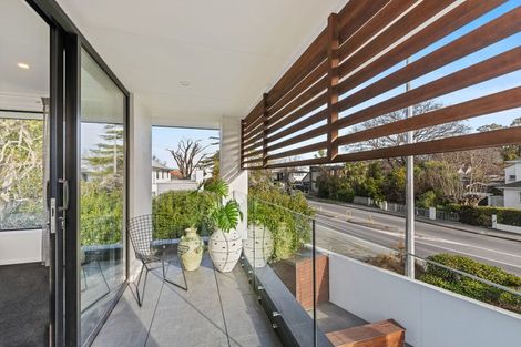 Photo of property in 62 Straven Road, Fendalton, Christchurch, 8014