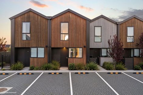 Photo of property in 2/111 Edgeware Road, St Albans, Christchurch, 8014