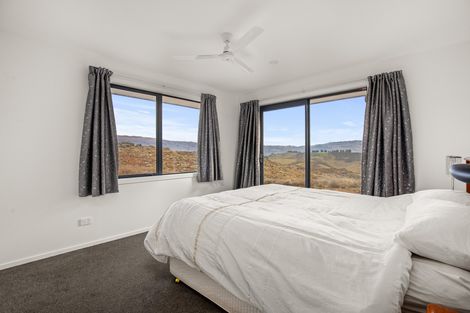 Photo of property in 29 Old Golf Course Road, Bridge Hill, Alexandra, 9320