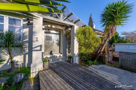 Photo of property in 1 Sandford Street, Trentham, Upper Hutt, 5018