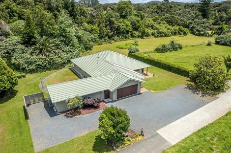 Photo of property in 105 Yorke Road, Haruru, 0204