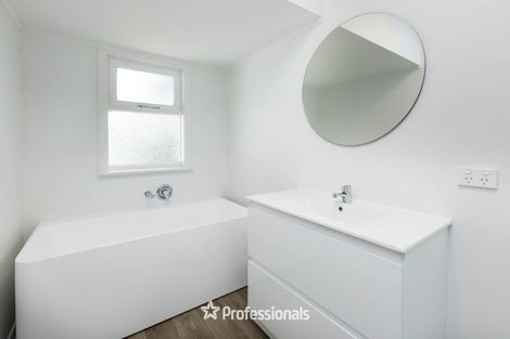 Photo of property in 122 Mcleod Street, Elderslea, Upper Hutt, 5018