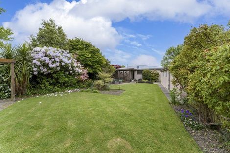 Photo of property in 33 Leistrella Road, Hoon Hay, Christchurch, 8025