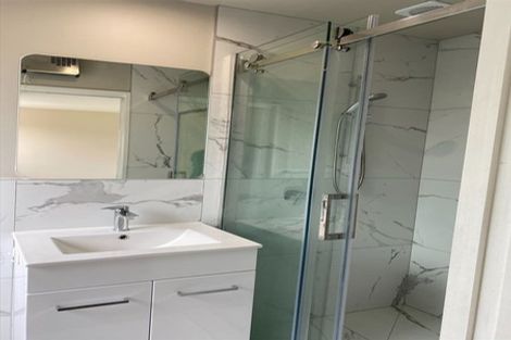 Photo of property in 2/4 Betwin Avenue, Sockburn, Christchurch, 8042