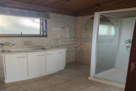 Photo of property in 110 Glamorgan Drive, Torbay, Auckland, 0630