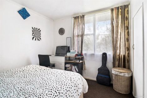 Photo of property in 1/40 Edgeworth Road, Glenfield, Auckland, 0629