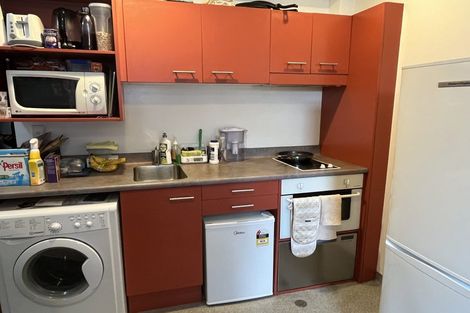 Photo of property in Aitken Street Apartments, 211/5 Aitken Street, Thorndon, Wellington, 6011