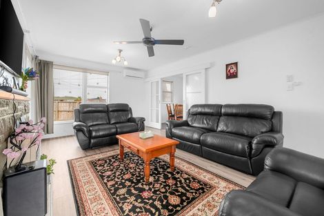 Photo of property in 90 Mount View Road, Melville, Hamilton, 3206